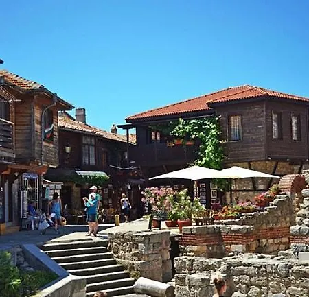 Riviera Apartman